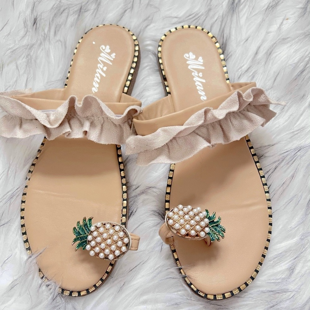Tan Ruffle Pineapple Sandals